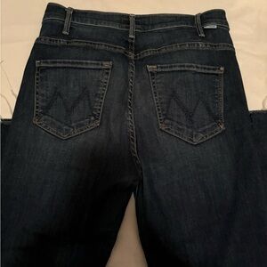 Mother denim the hustler fray